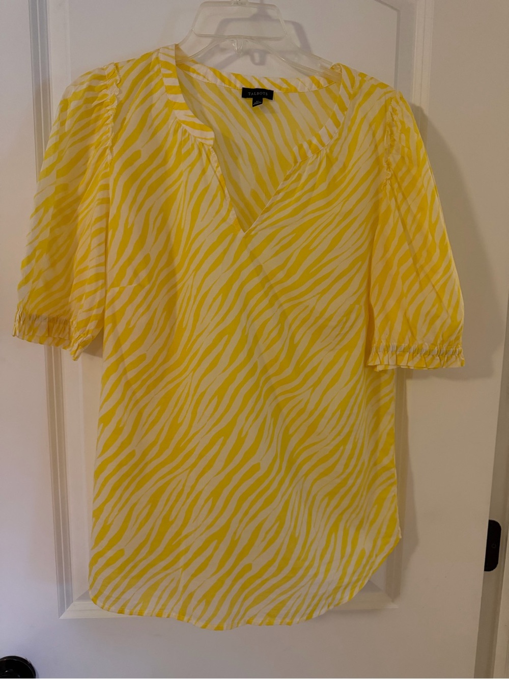 Talbots Yellow and White Zebra-Print V-Neck Cotton Blouse